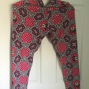Disney collection of LuLaRoe leggings!